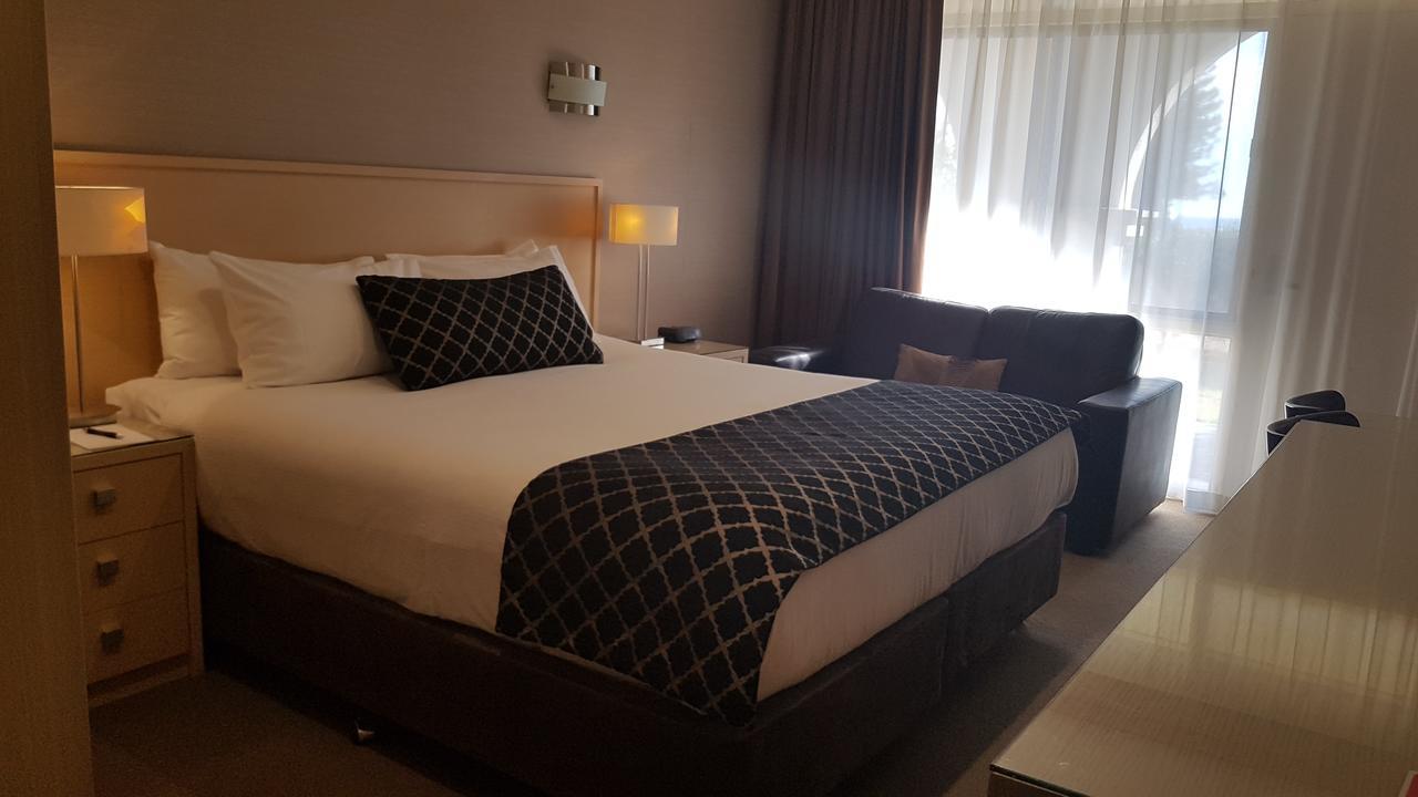 Largs Pier Hotel แอดิเลด ภายนอก รูปภาพ